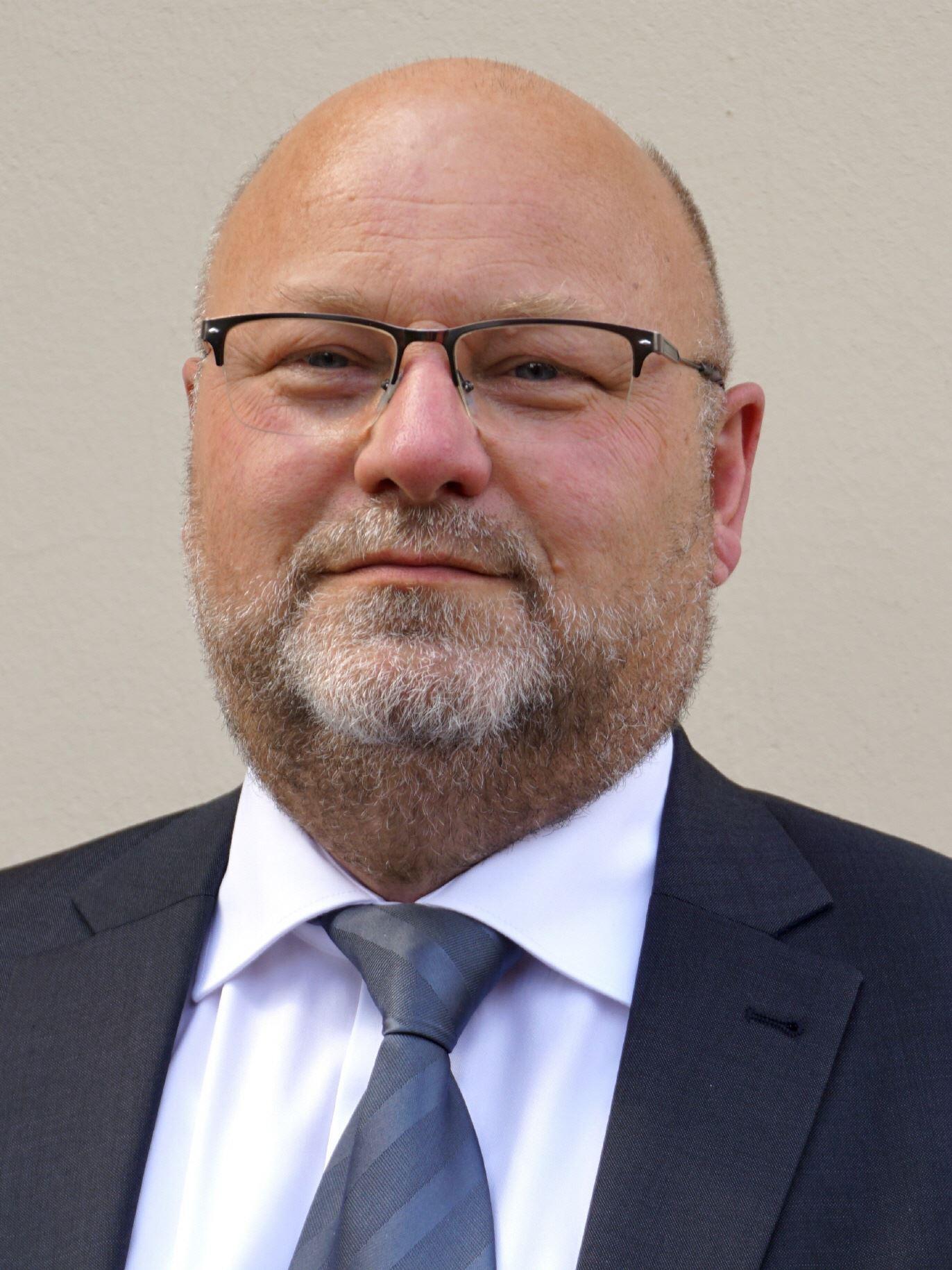 Portrait von Roland Lapschieß